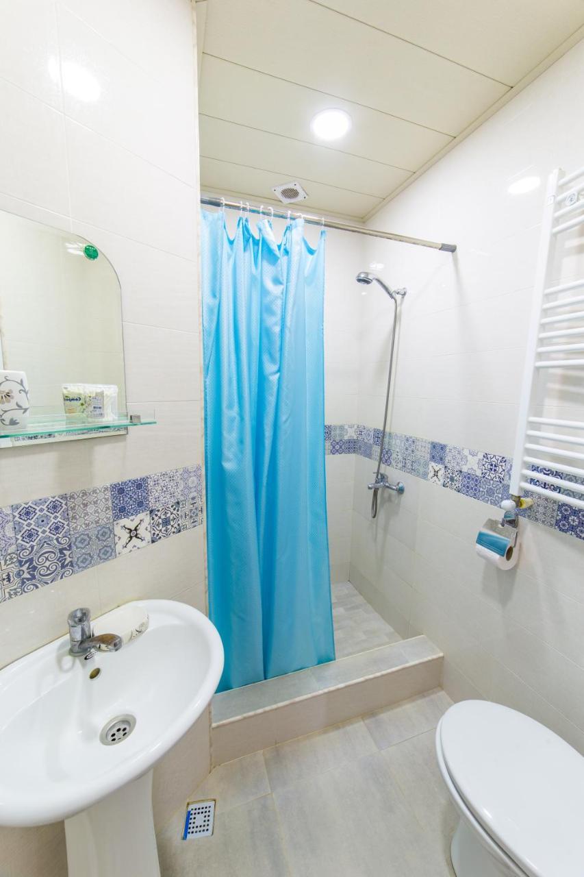 Savanna Guest House Dedoplis Tskaro Exterior foto