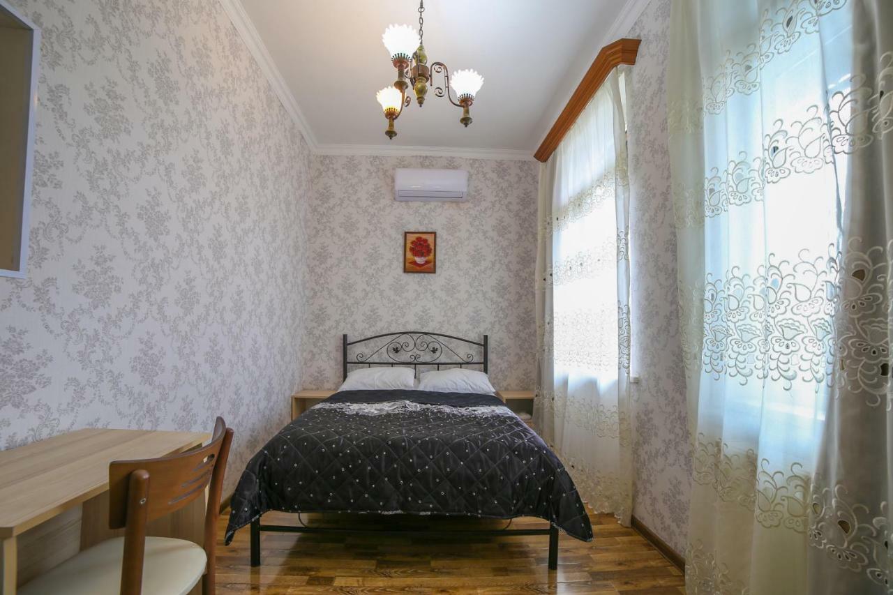 Savanna Guest House Dedoplis Tskaro Exterior foto